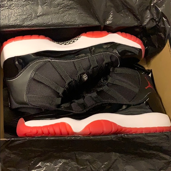 bred 11s 2019 grade school